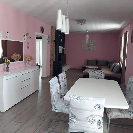 Apartman Cvita *
